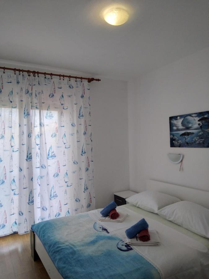 Apartments "Sun-Sea" ロパール エクステリア 写真