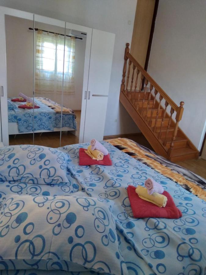Apartments "Sun-Sea" ロパール エクステリア 写真